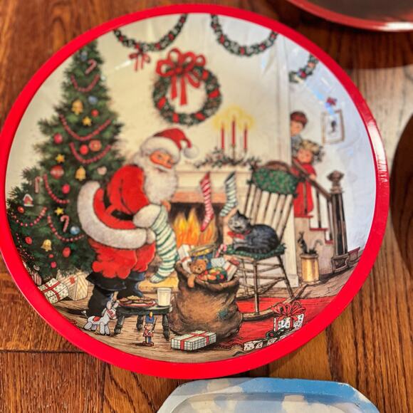 VTG Christmas 5 Metal Serving Trays Plates Round Rectangle Cookies Santa Holiday - Picture 3 of 13